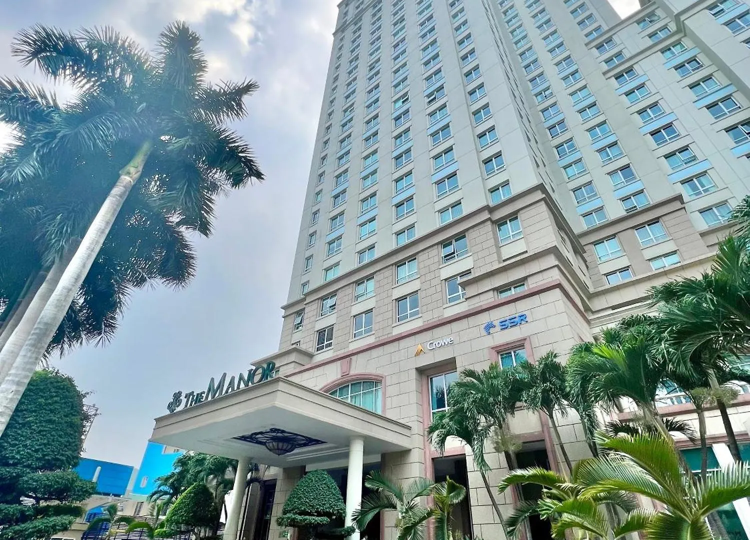 Diny Aparthotel - Rooftop Pool - The Manor 2 Ho Chi Minh City Apartment