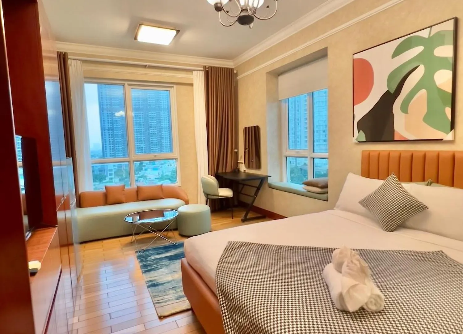 Diny Aparthotel - Rooftop Pool - The Manor 2 Ho Chi Minh City